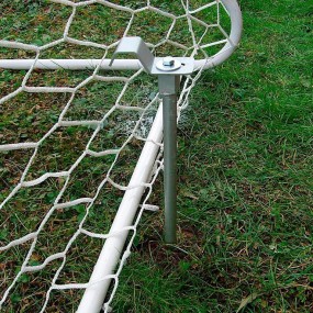 Ancoraggio a vite per porte e impianti trasportabili